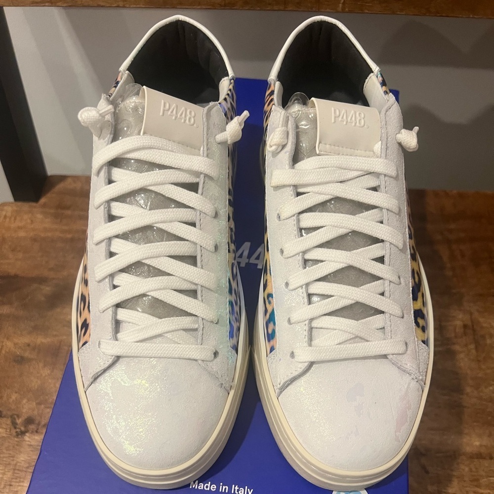 NIB/ P448 Women’s Jack Leopard Hologram Low Top Sneaker EU 37